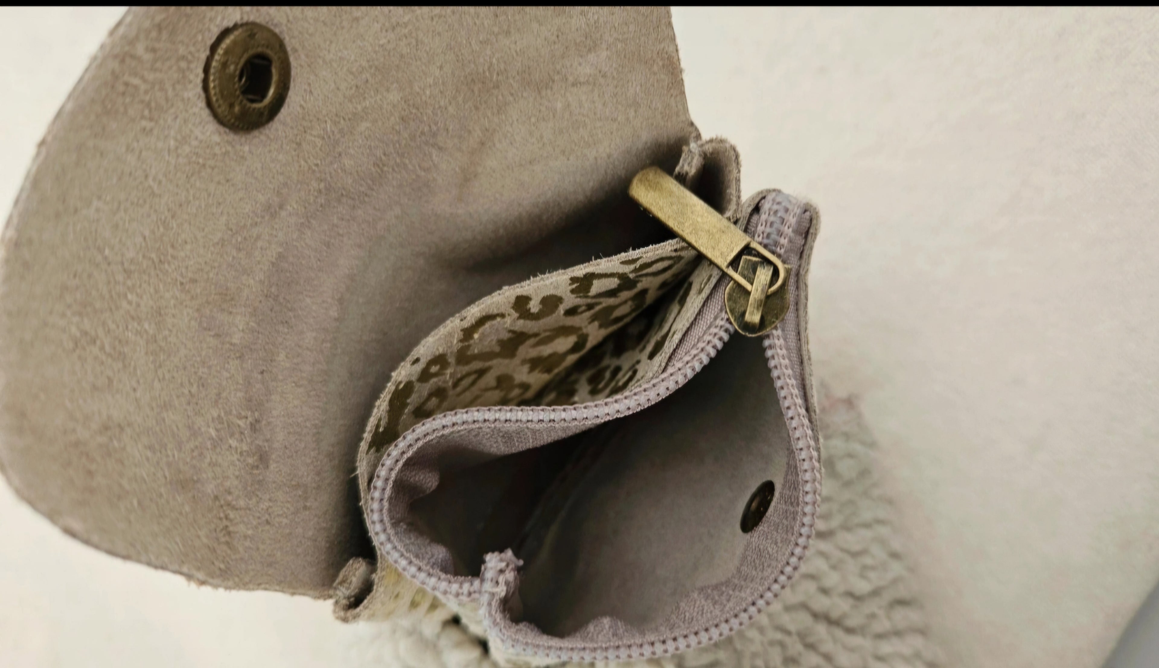 Porte monnaie 100% Cuir Léopard D'orée