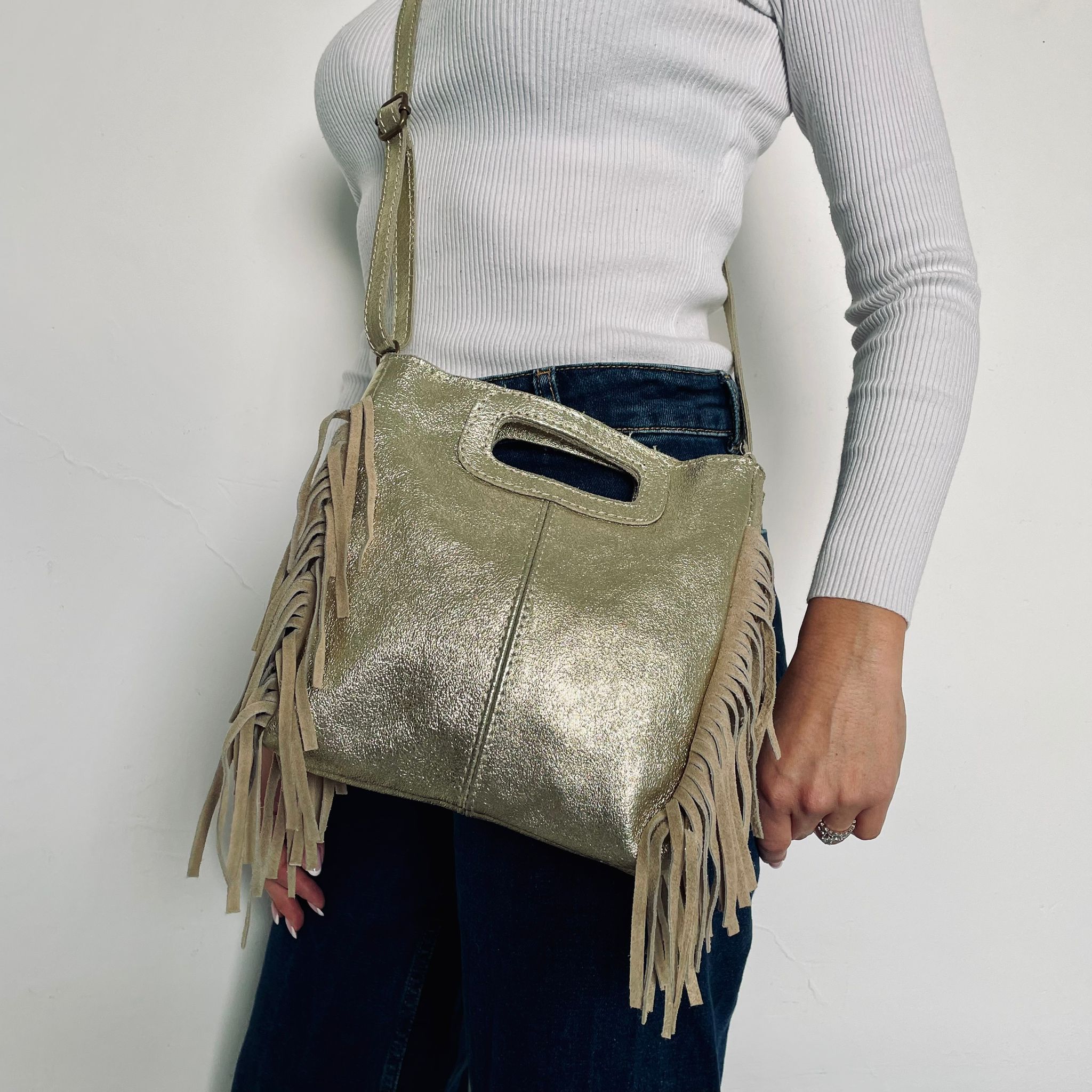 Sac 100% CUIR à Franges dorée  the genuine leather