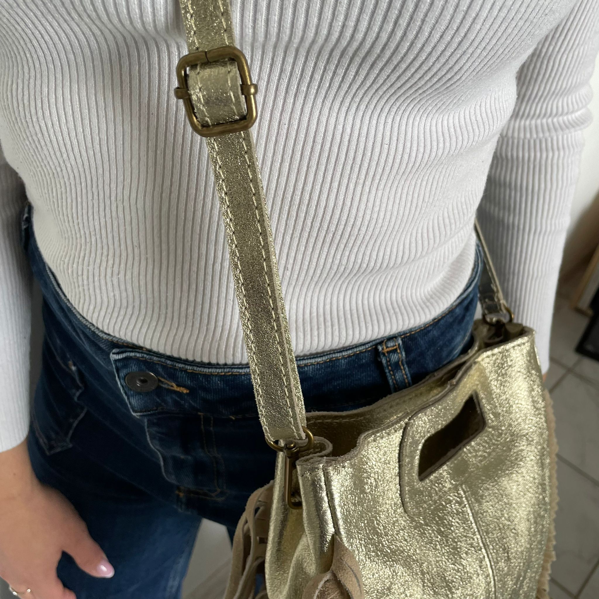 Sac 100% CUIR à Franges dorée  the genuine leather