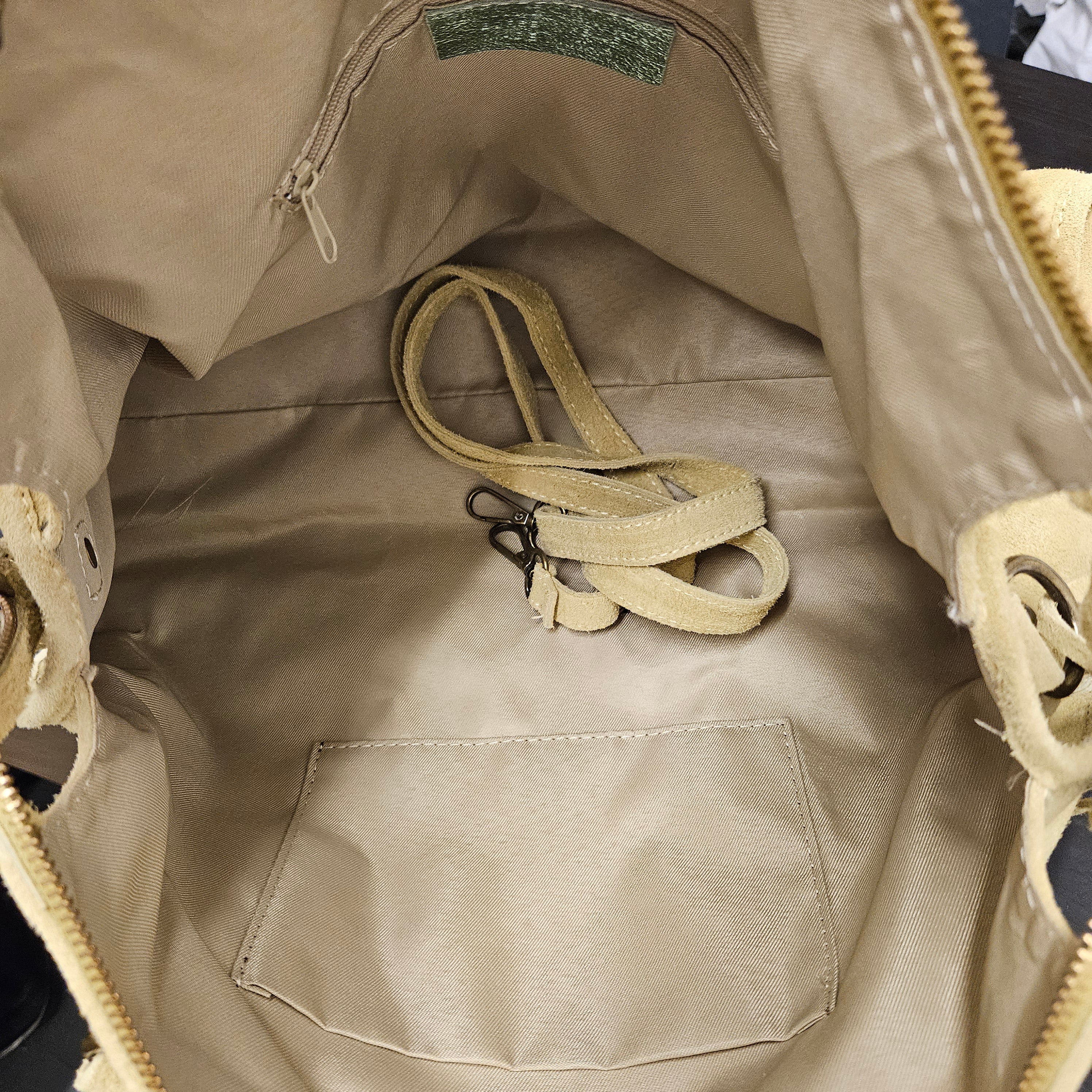 Grand Sac à main idéal pour les Cours , Bureau , Travaille , Week-End , Fourre-Tout Daim Cuir