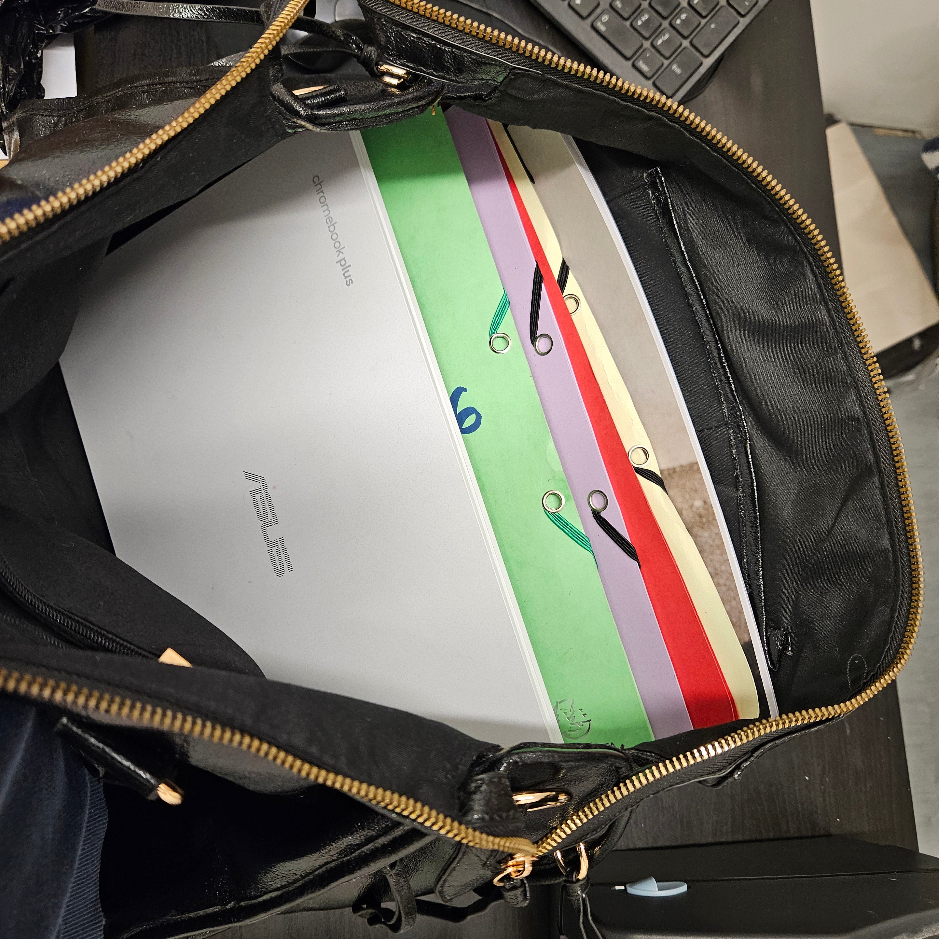 Grand Sac à main noir irisée idéal pour les Cours , Bureau , Travaille , Week-End , Fourre-Tout